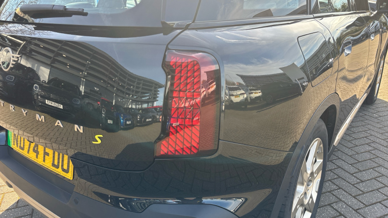 MINI Countryman 230kW SE Exclusive [Level 1] ALL4 66kWh 5dr Auto Electric Hatchback